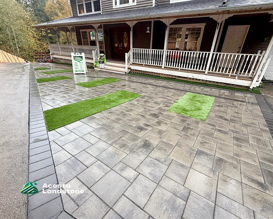 Lake Hardscaping - Ph6 - Acosta Landstone