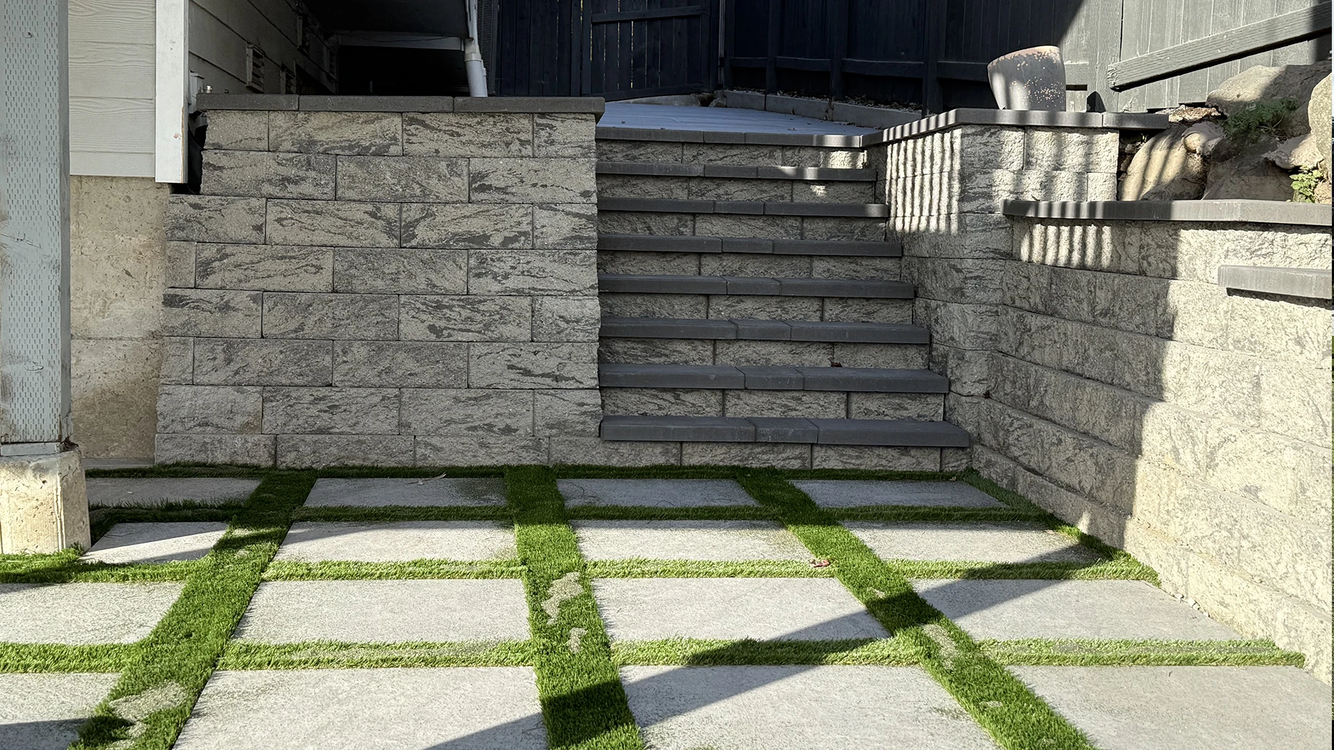 Backyard Landscaping in Kent, WA by Acosta Landstone, photo 22