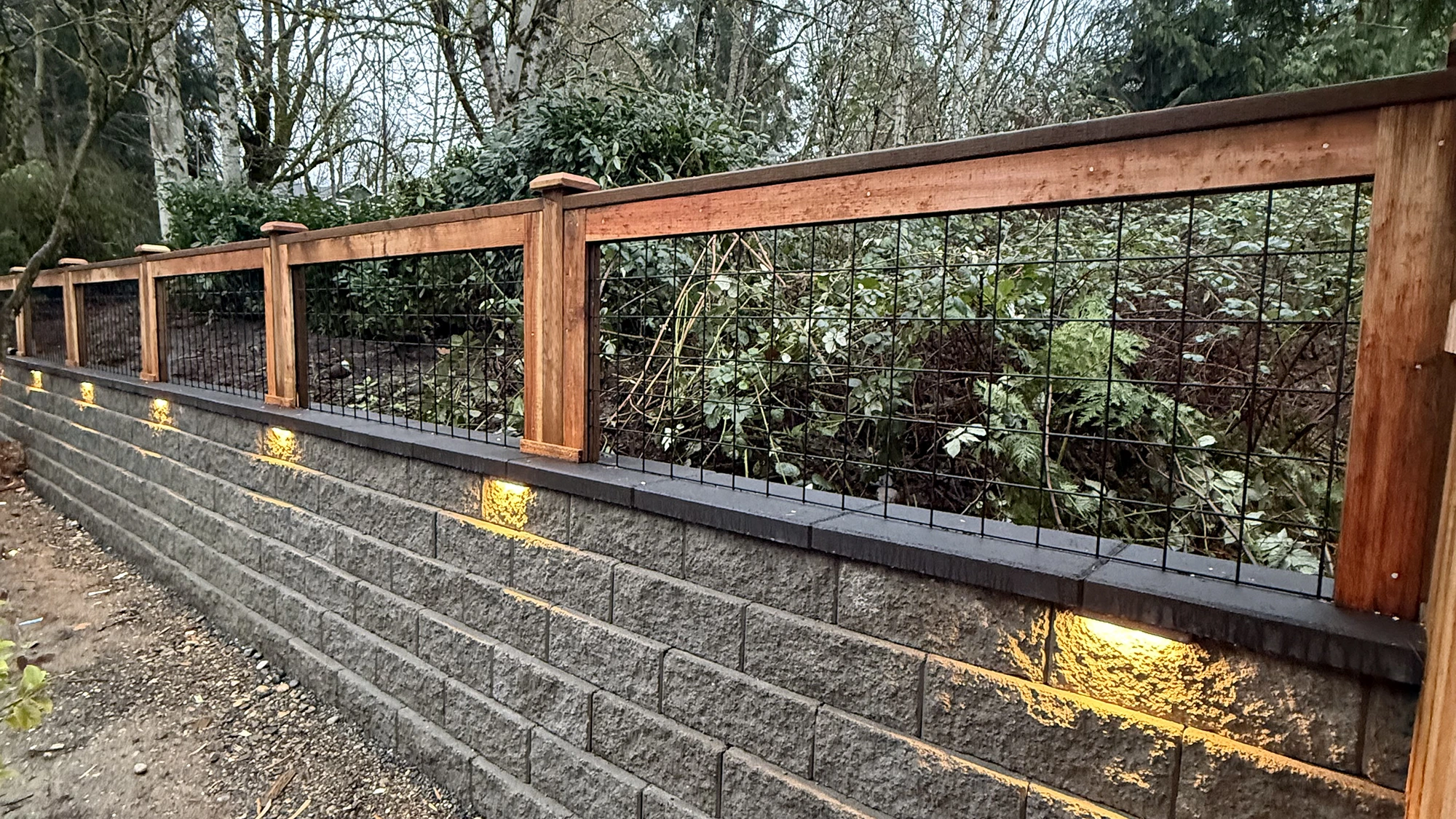 Completed backyard fence, wall and walkway project in Sammamish, WA