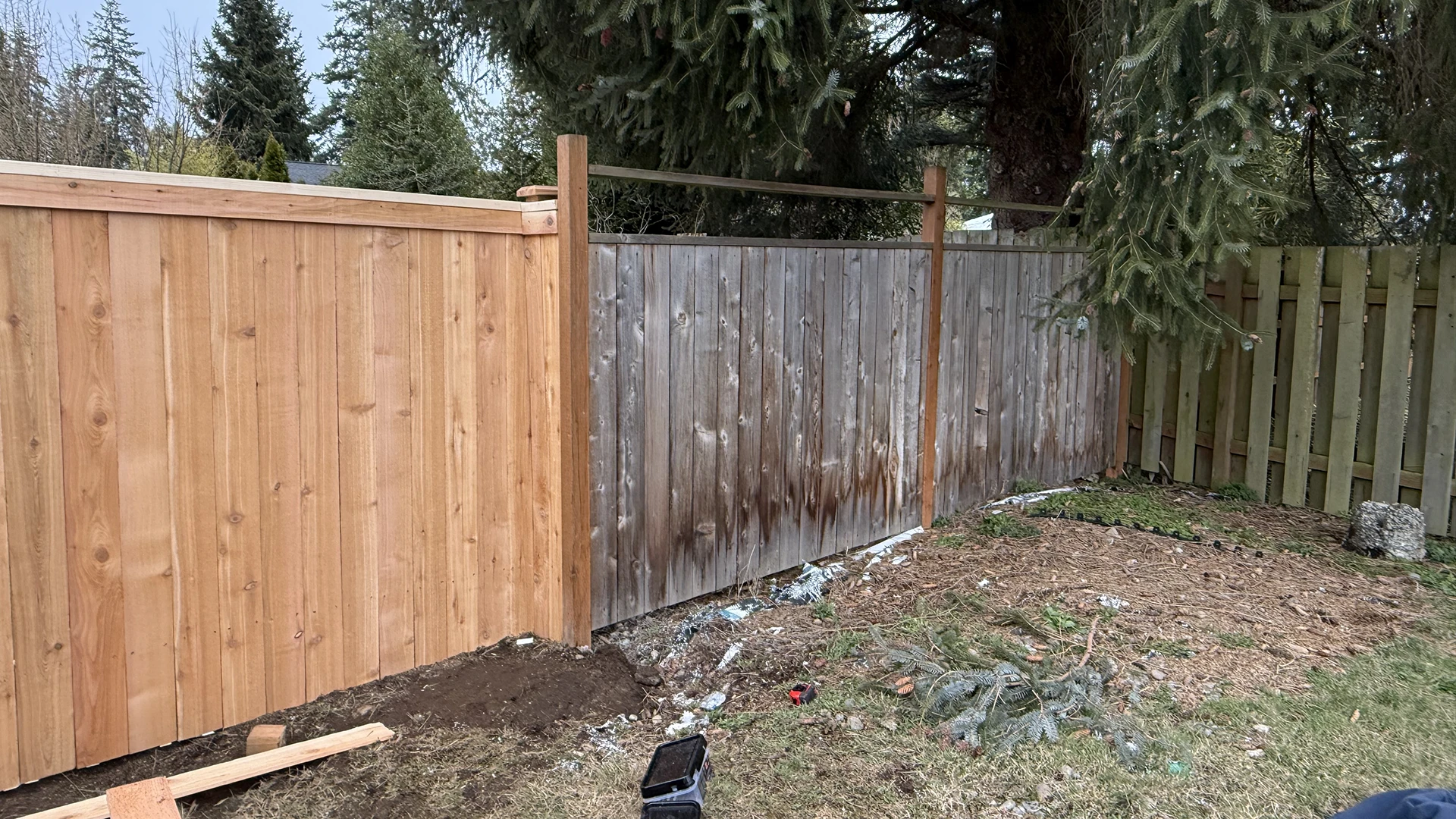 Fence Installation in Newcastle, WA by Acosta Landstone, photo 10
