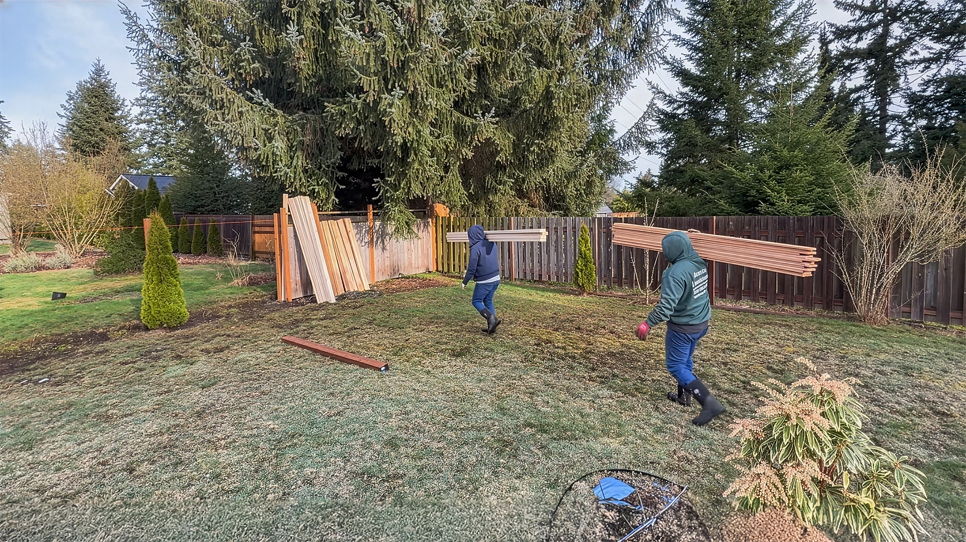 Fence Installation in Newcastle, WA by Acosta Landstone, photo 5