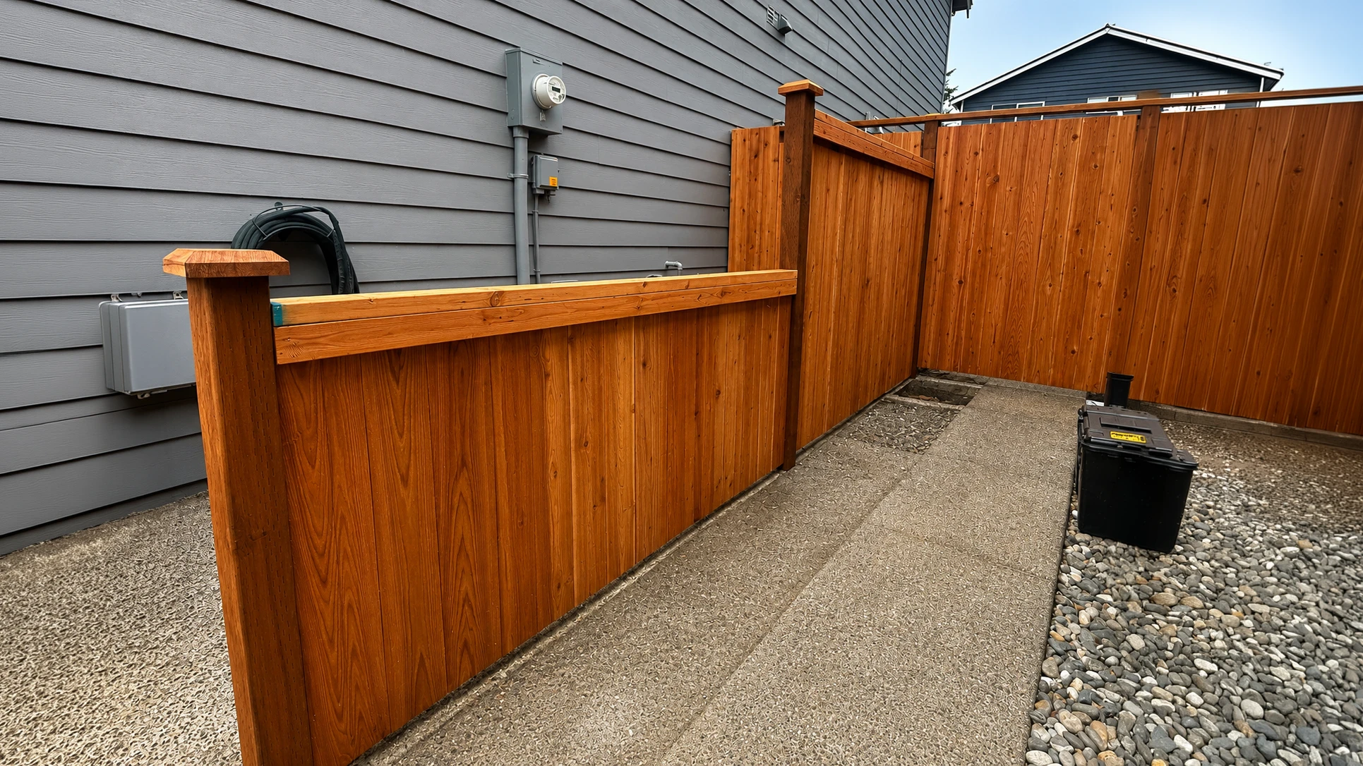 Fence Installation in Lynnwood, WA by Acosta Landstone, photo 5